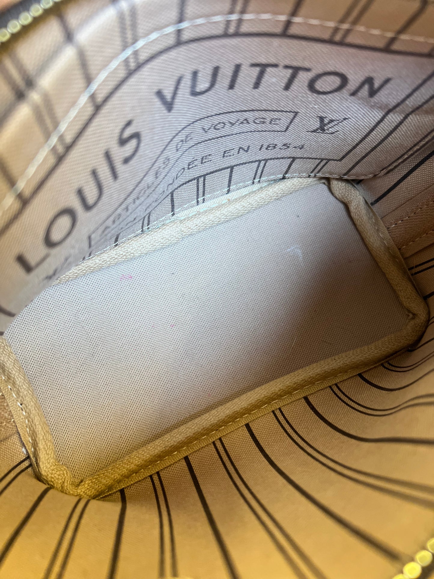 Louis Vuitton Neverfull BB Monograma