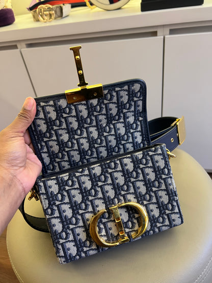 Dior 30 Montaigne Monograma