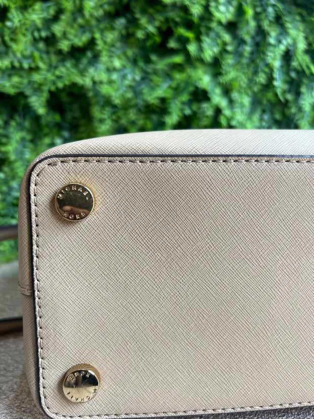 Michael Kors Savannah Nude