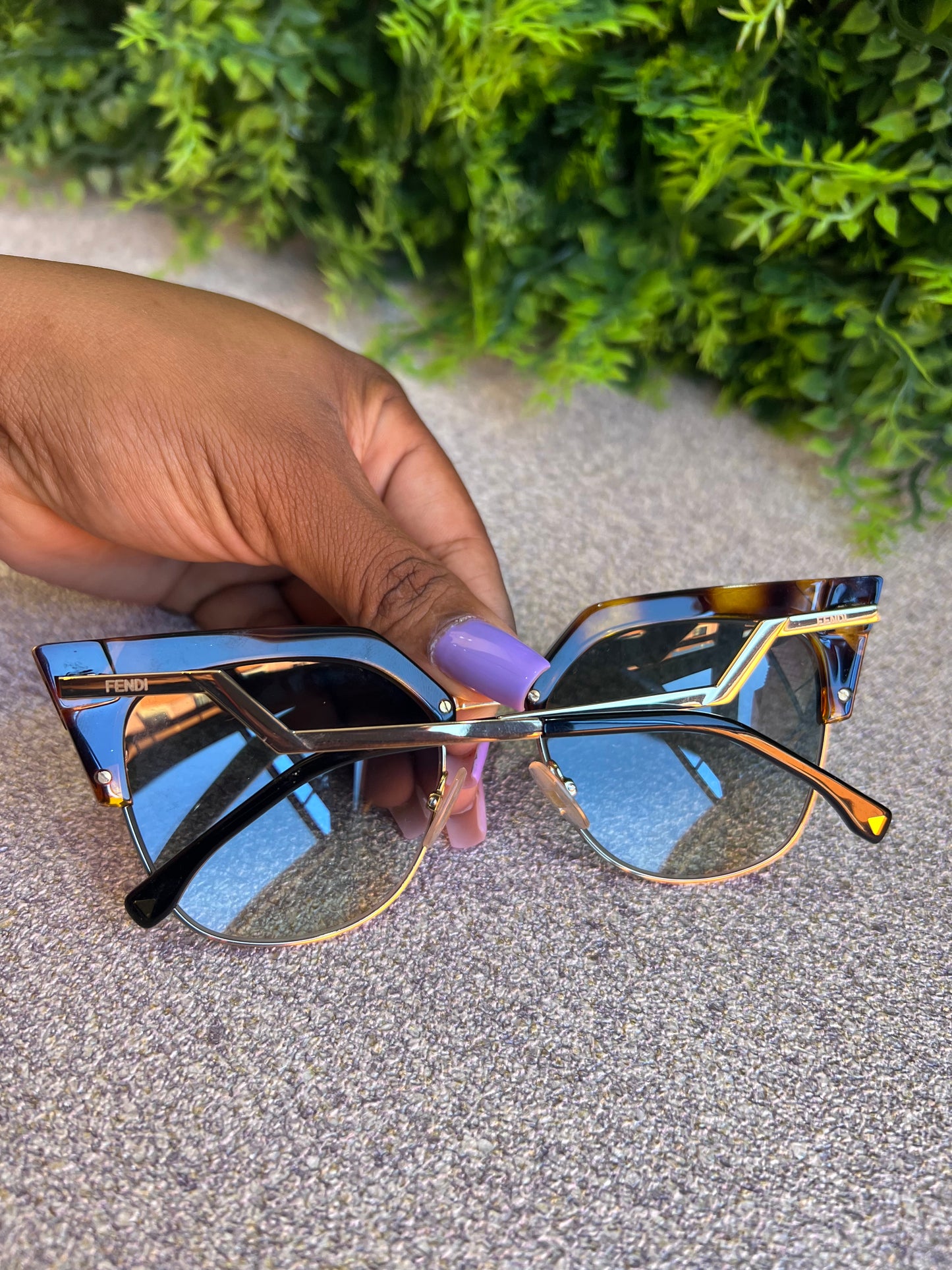 Óculos de Sol Fendi Tortoise