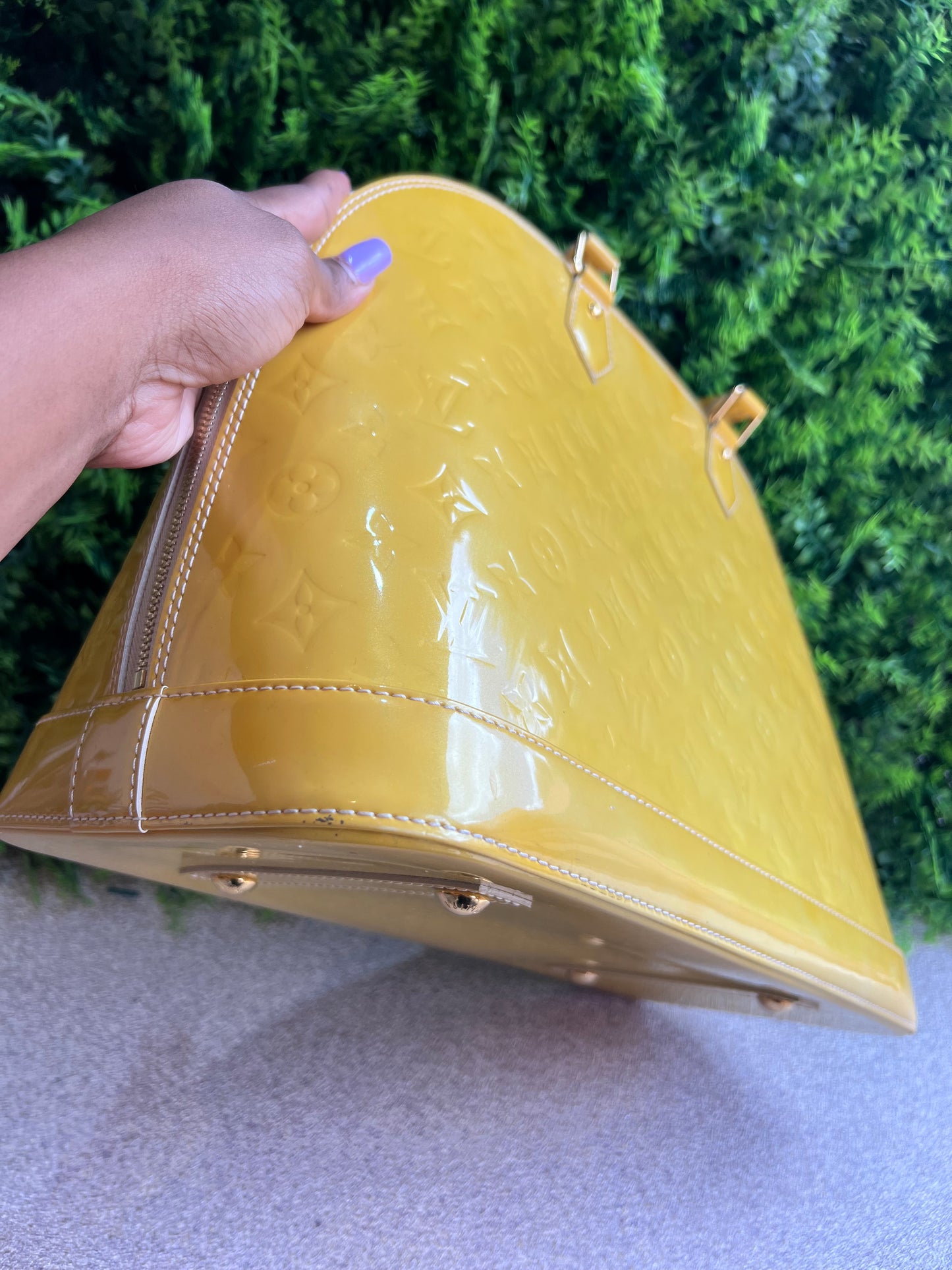 Louis Vuitton Alma GM Amarela