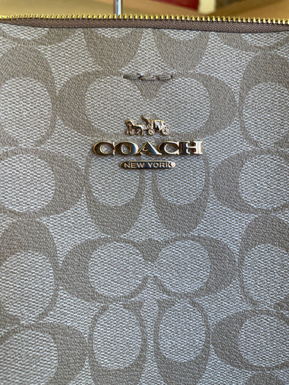 Coach Bucket monogram