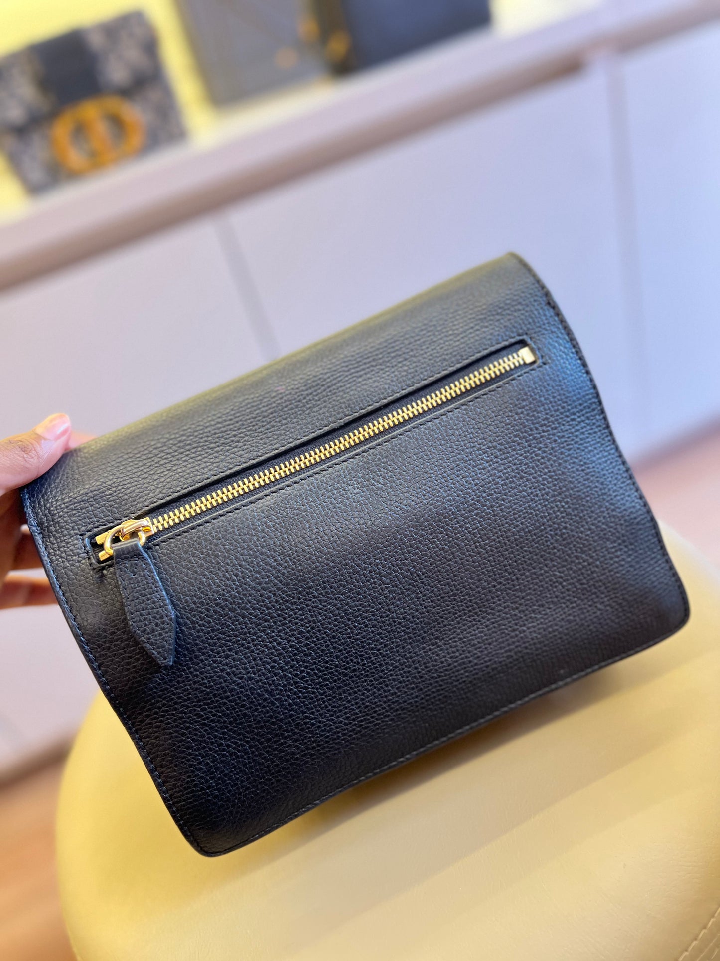 Burberry Macken Check Preta