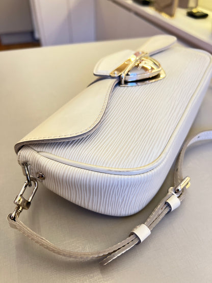 Louis Vuitton Pochette Montaigne Couro EPI