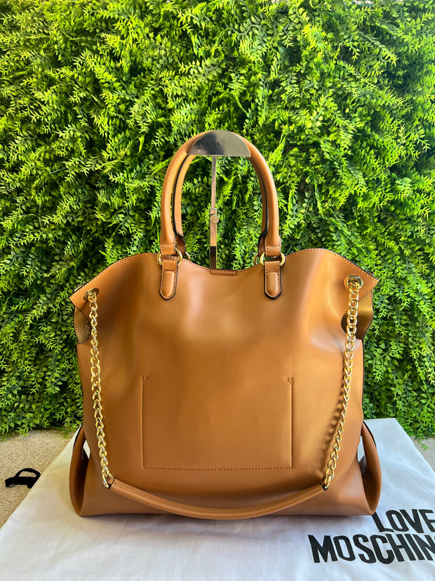 Bolsa Love Moschino Caramelo