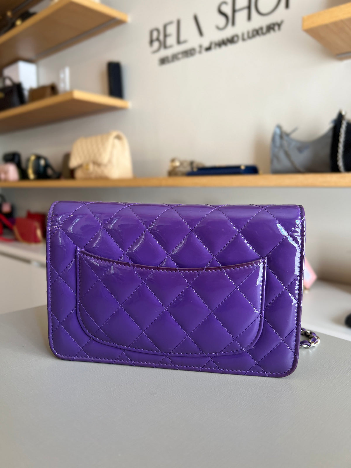 Chanel Woc Roxa Verniz