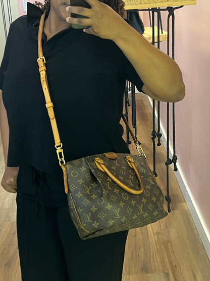 Louis Vuitton Turenne Monograma