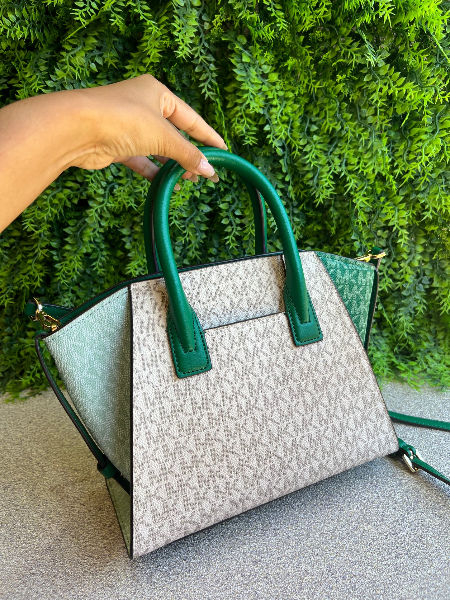 Michael Kors Monograma Verde e Branca