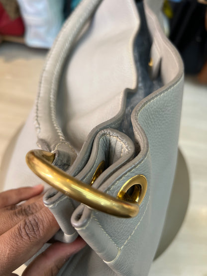 Prada Vitello Daino Cinza