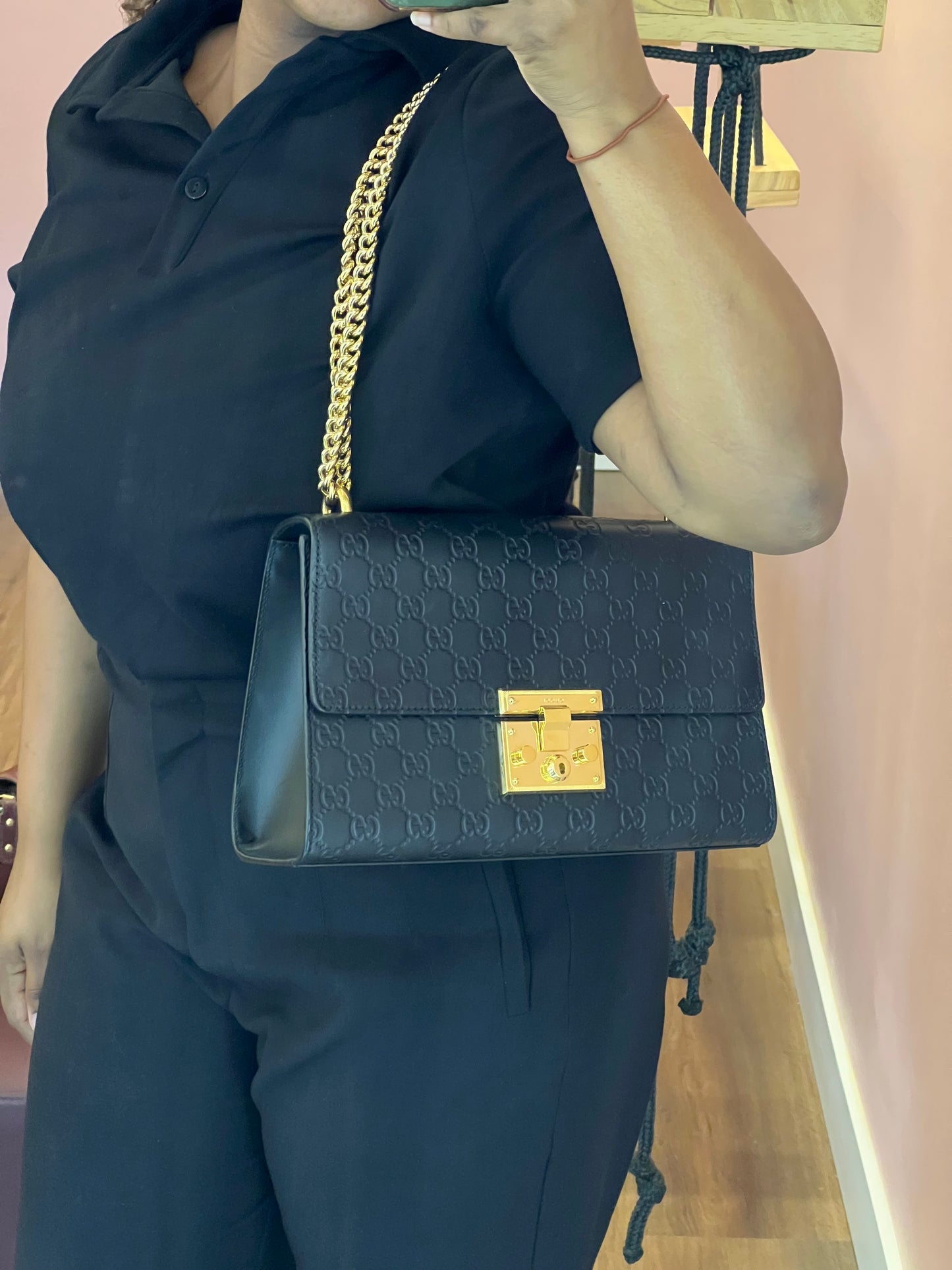 Gucci Padlock Preta Media