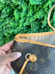 Louis Vuitton Neverfull Monograma MM