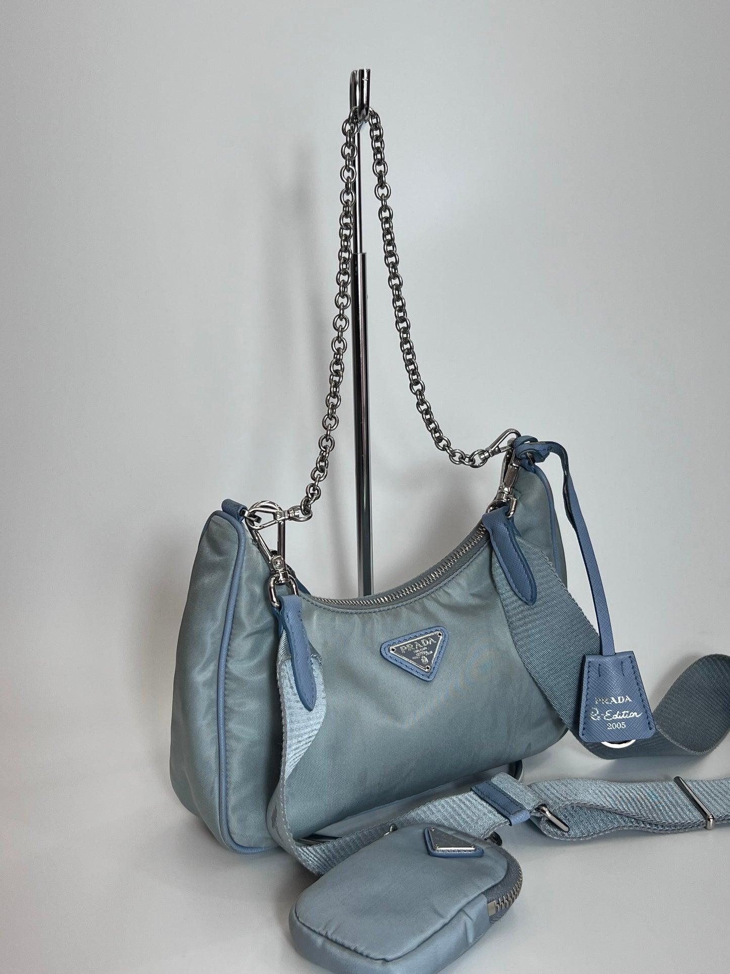 Prada Re-edition Azul