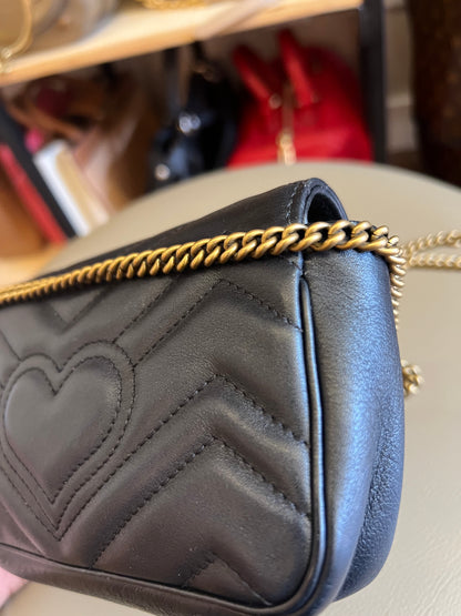 Gucci Mini Marmont Preta
