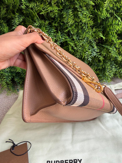 Burberry Macken Check Nude