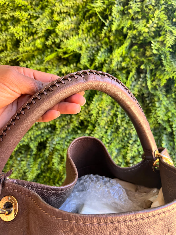 Louis Vuitton Artsy MM Monograma Marrom