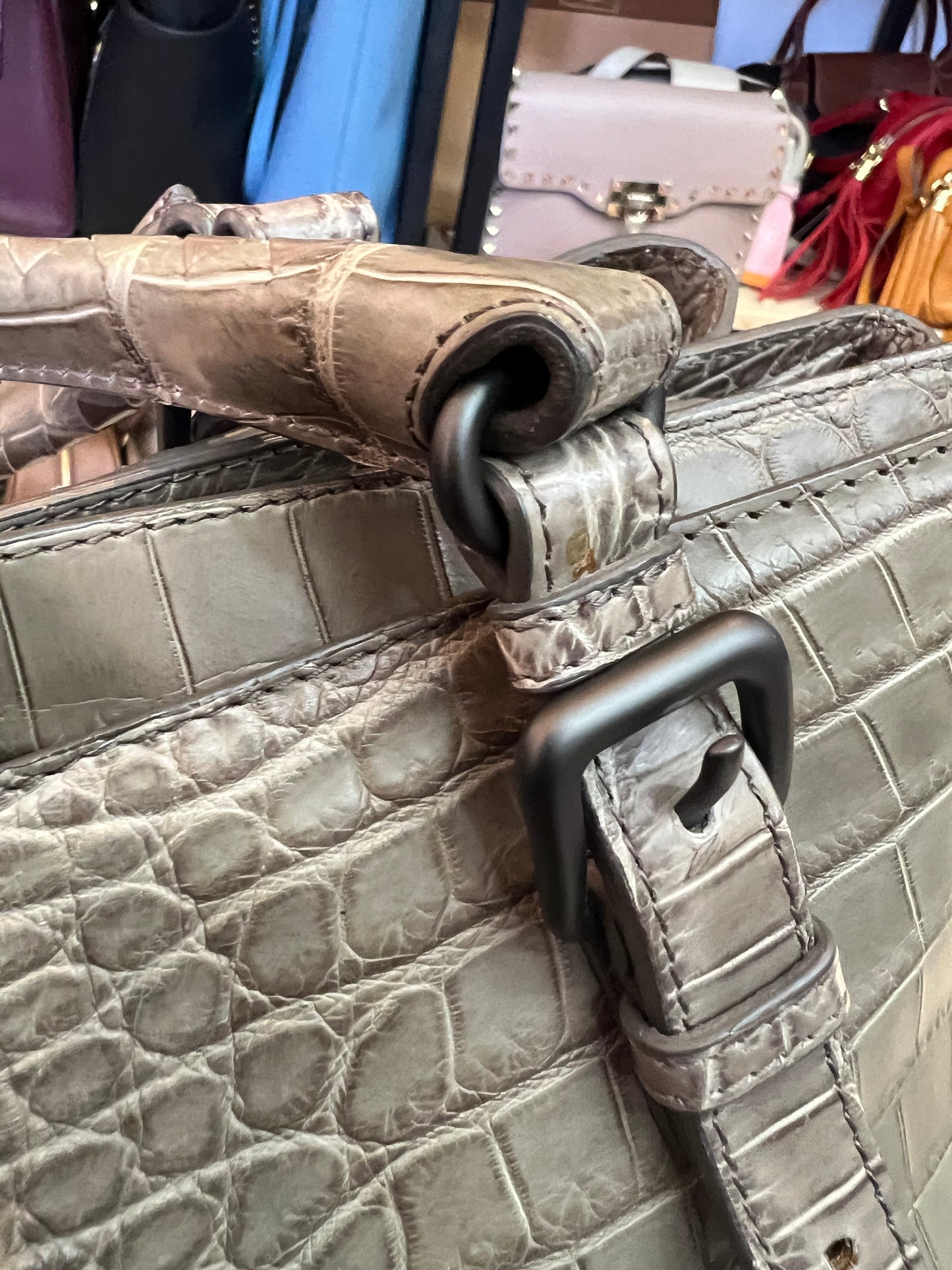 Bottega Veneta Roma Croco Cinza