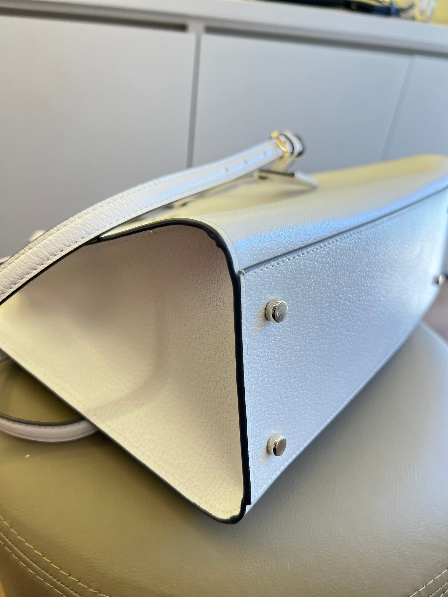 Kate Spade Sam Medium Off White