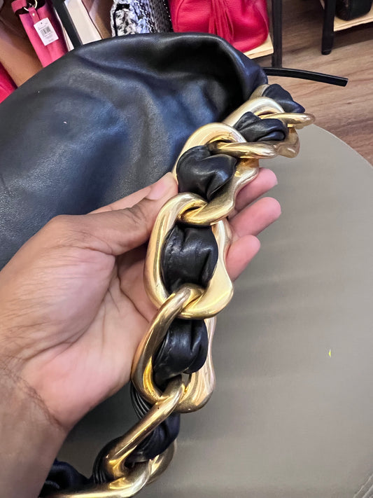 Burberry Swan Leather Preta