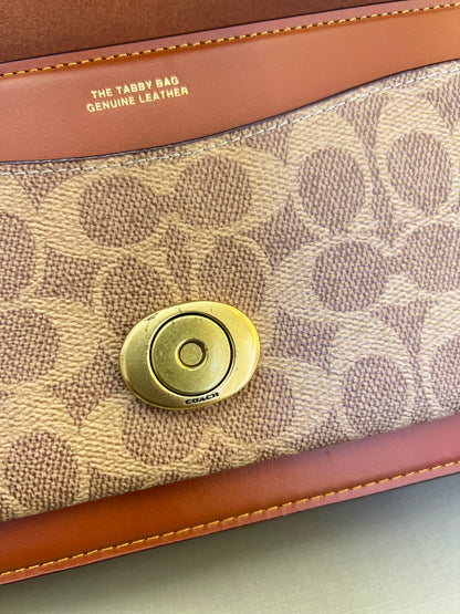 Coach Tabby 20 Signature