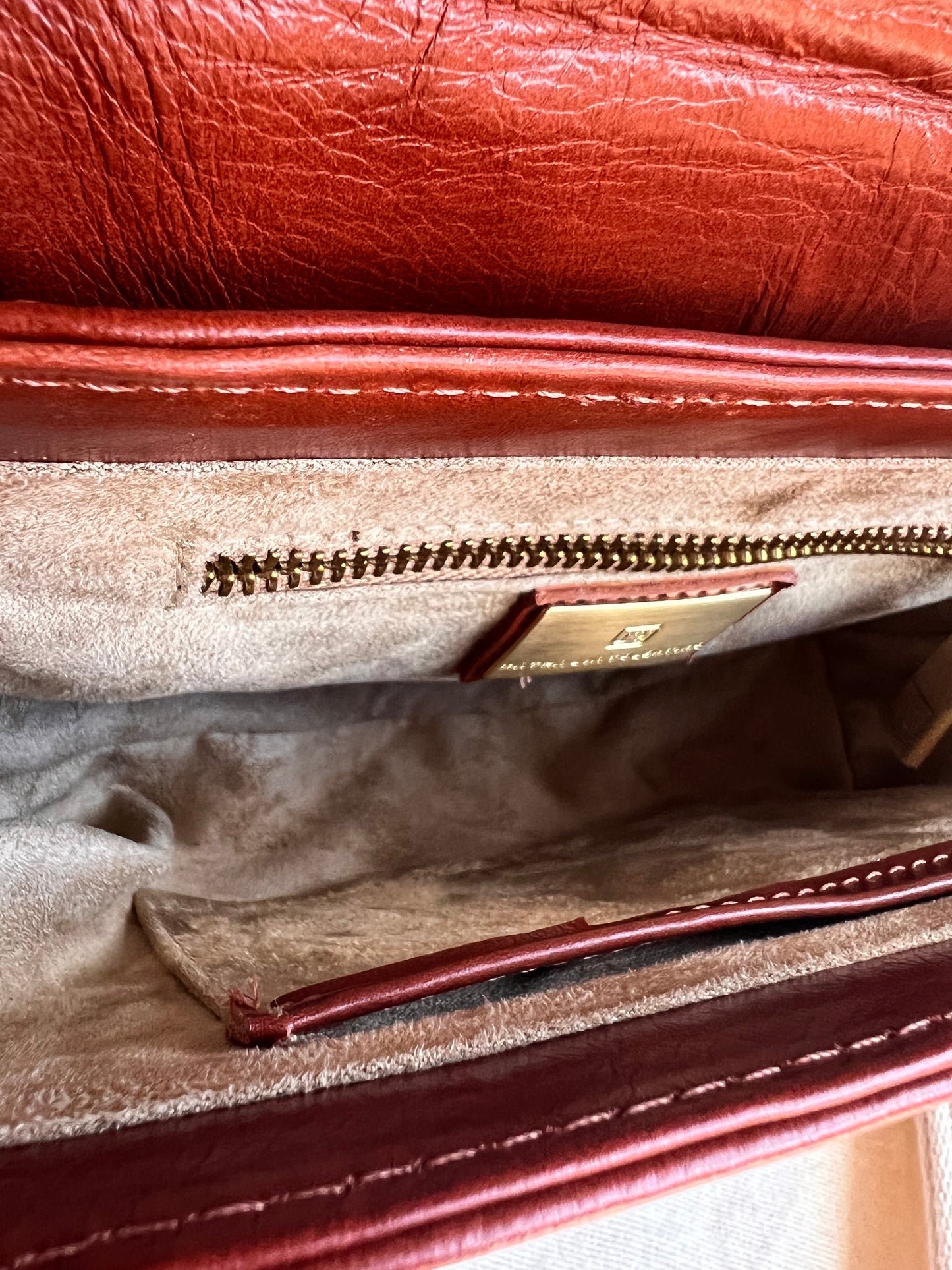 Nathalia Tolentino bicolor