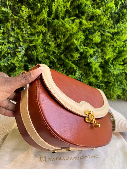 Nathalia Tolentino bicolor