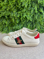 Tênis Gucci Bee Off White