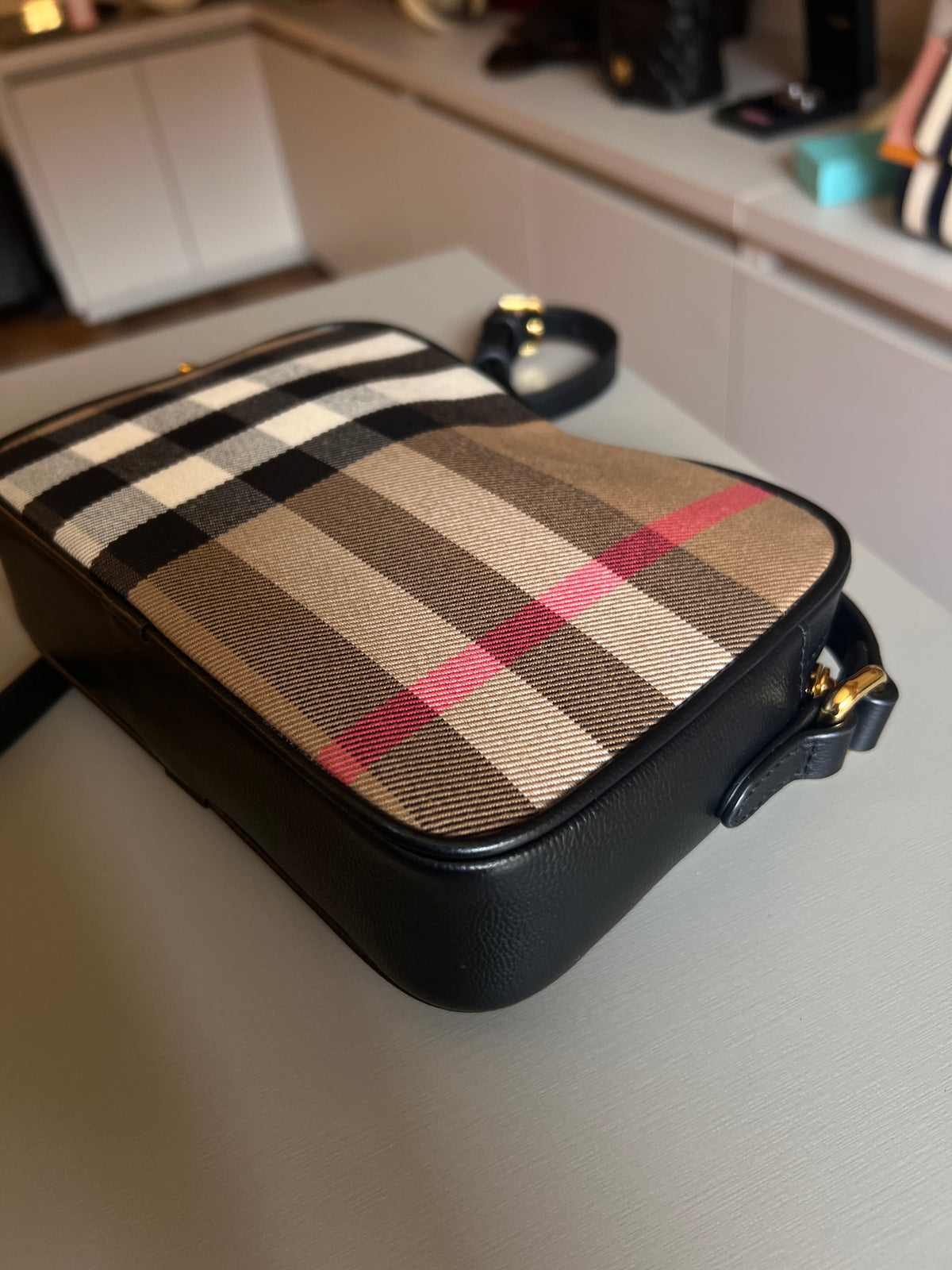 Burberry Heymarket Câmera Bag Mini Preta