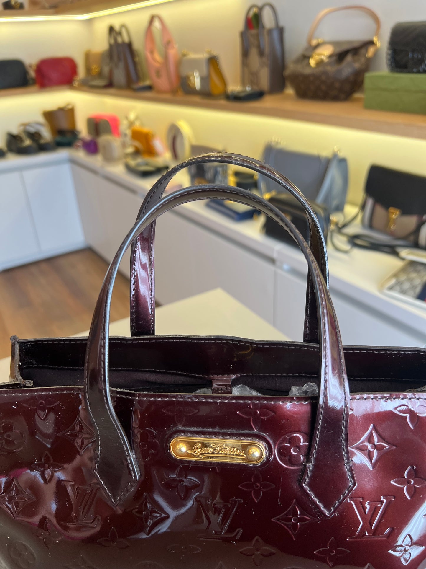 Louis Vuitton Verniz Wilshire