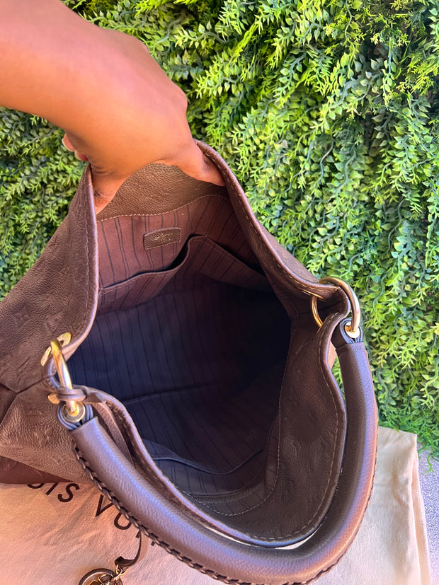 Louis Vuitton Artsy MM Monograma Marrom