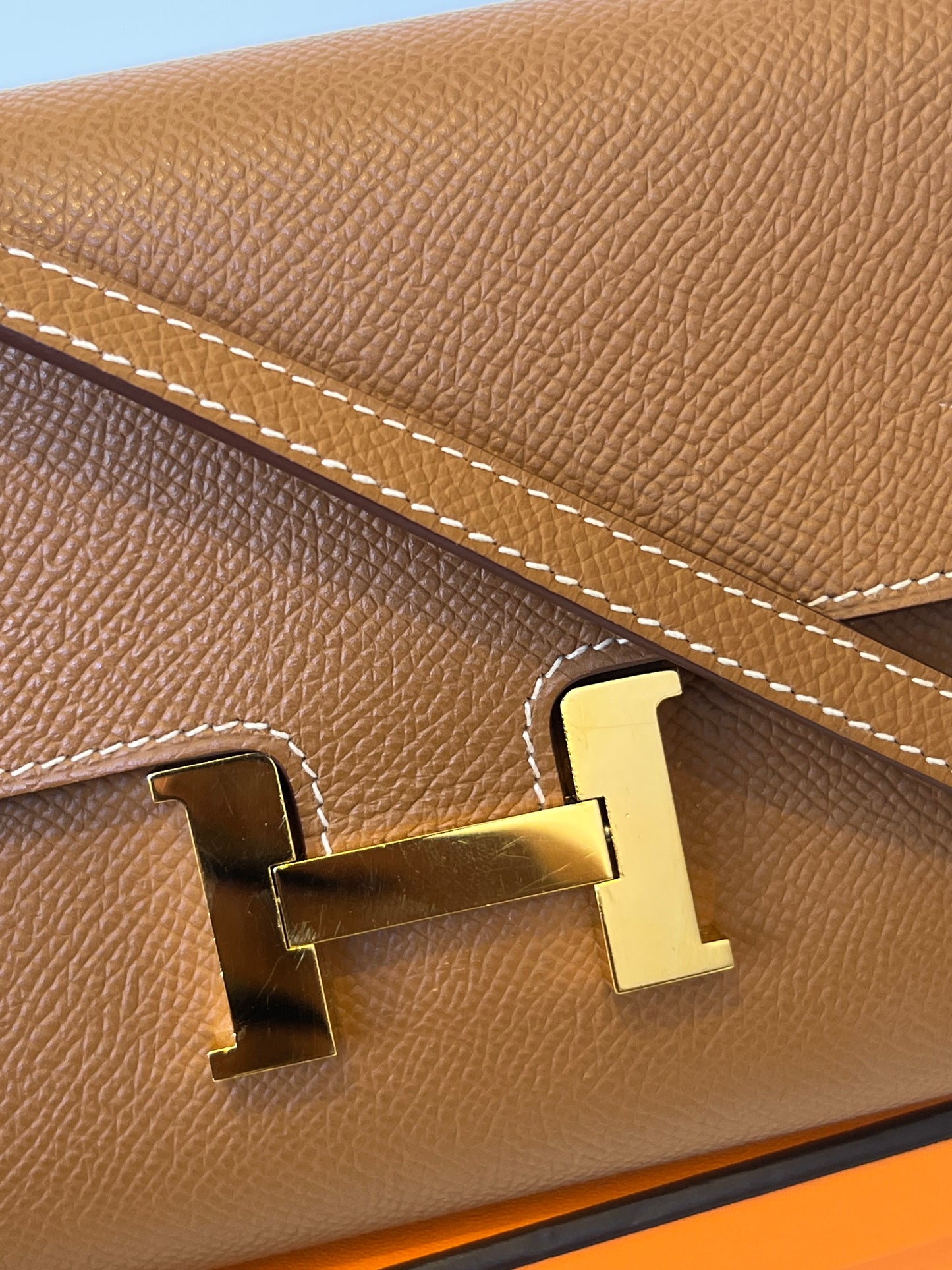 Hermès Constance To Go