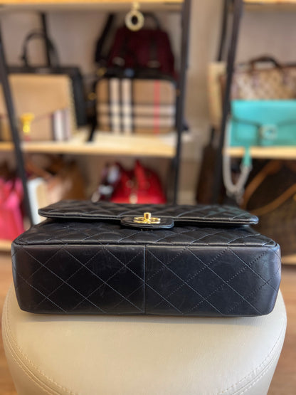 Chanel Double Flap Jumbo Preta