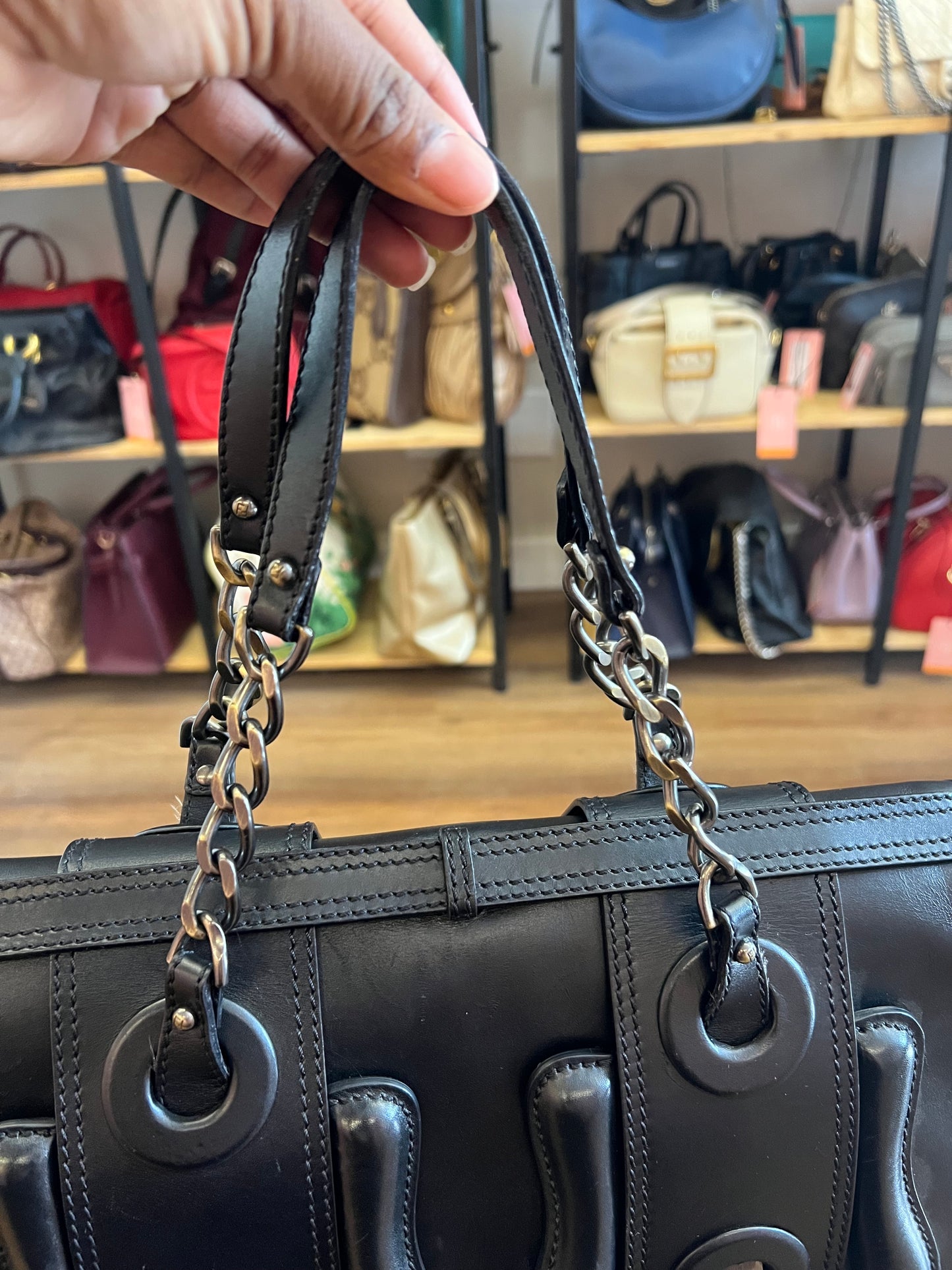 Fendi B Bag Preta