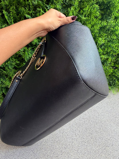 Michael Kors Jet Set Chain Preta