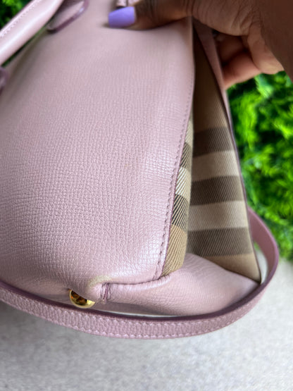 Burberry Banner Rosa Média
