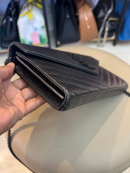 Saint Laurent Cassandre em Matelassê Preto