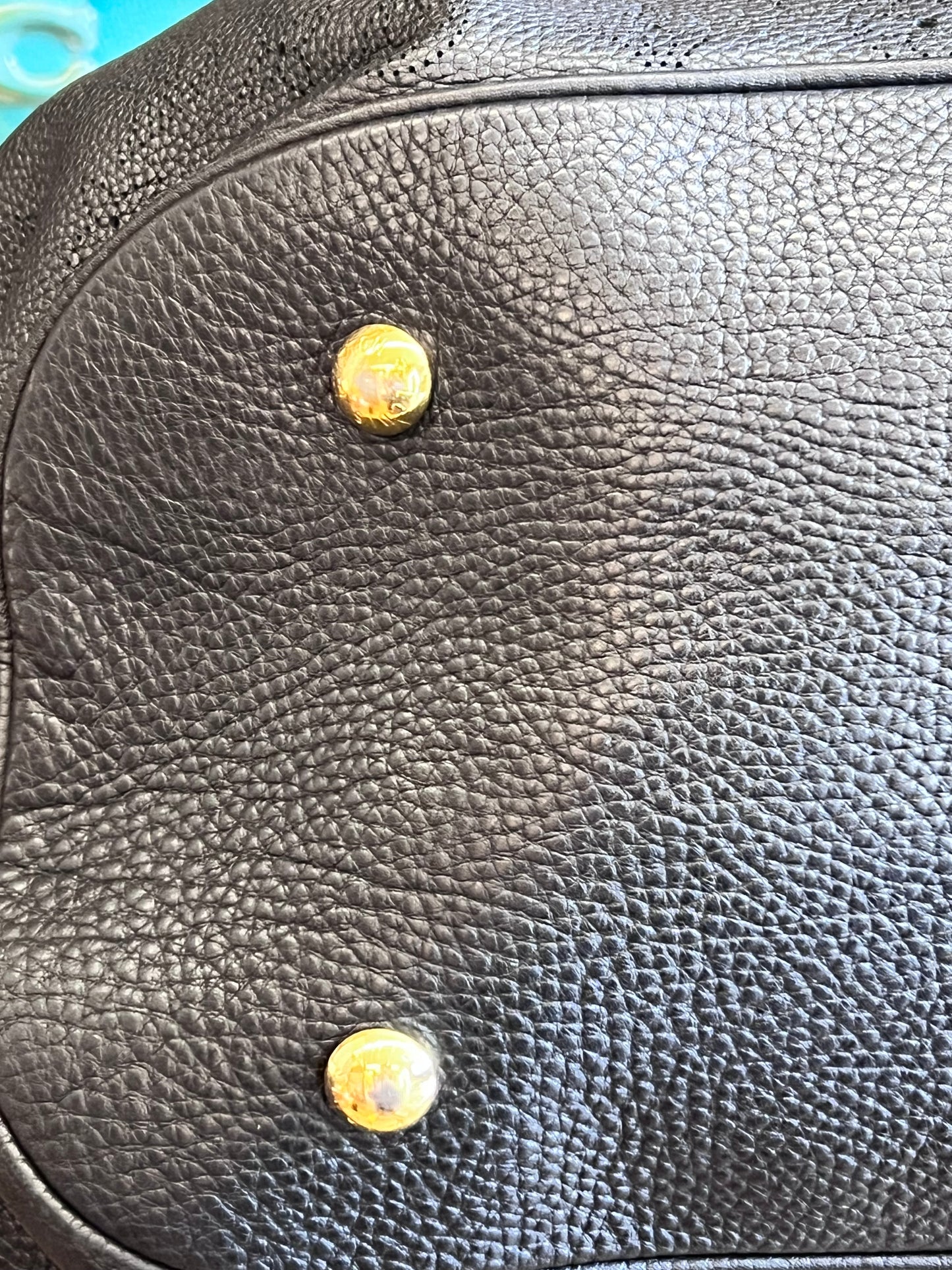 Louis Vuitton Mahina Large Preta