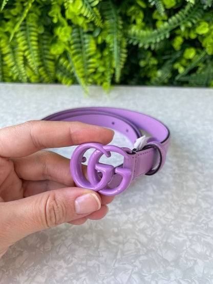 Cinto Gucci GG Marmont Lilás