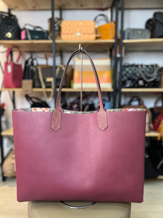 Gucci GG Supreme Blooms Reversible Tote