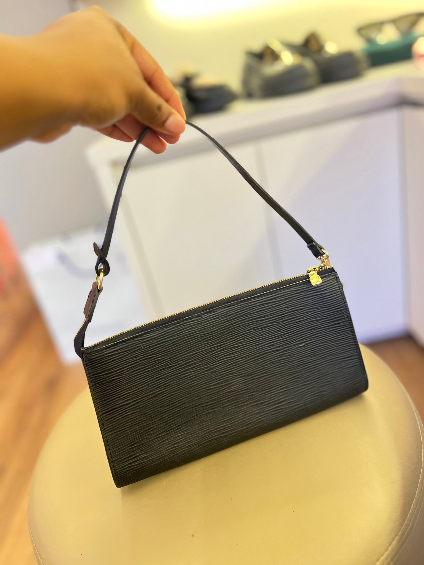 Louis Vuitton Pochette Epi