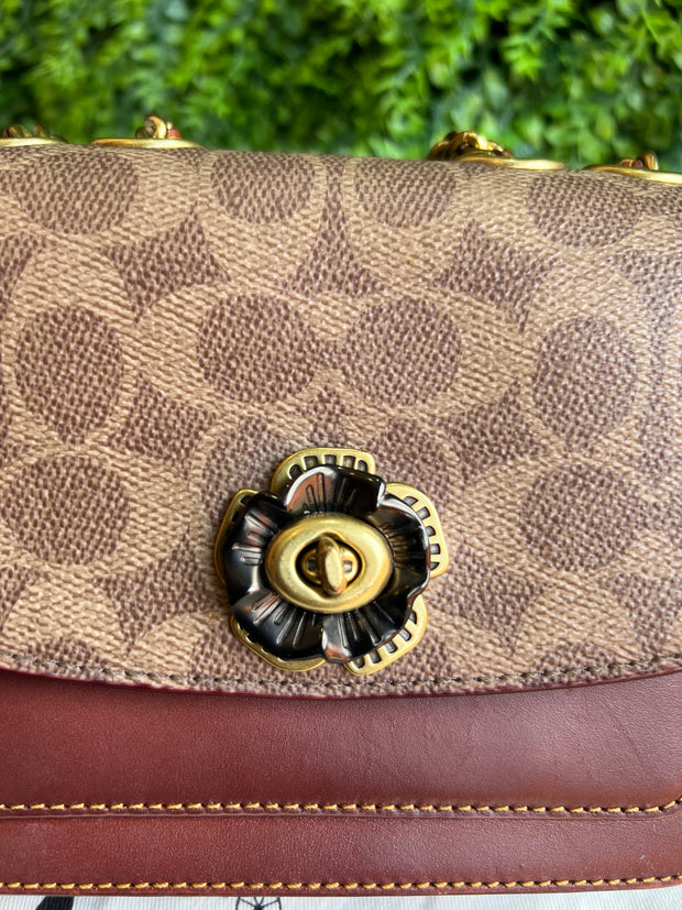 Coach Madison Shoulder Signature