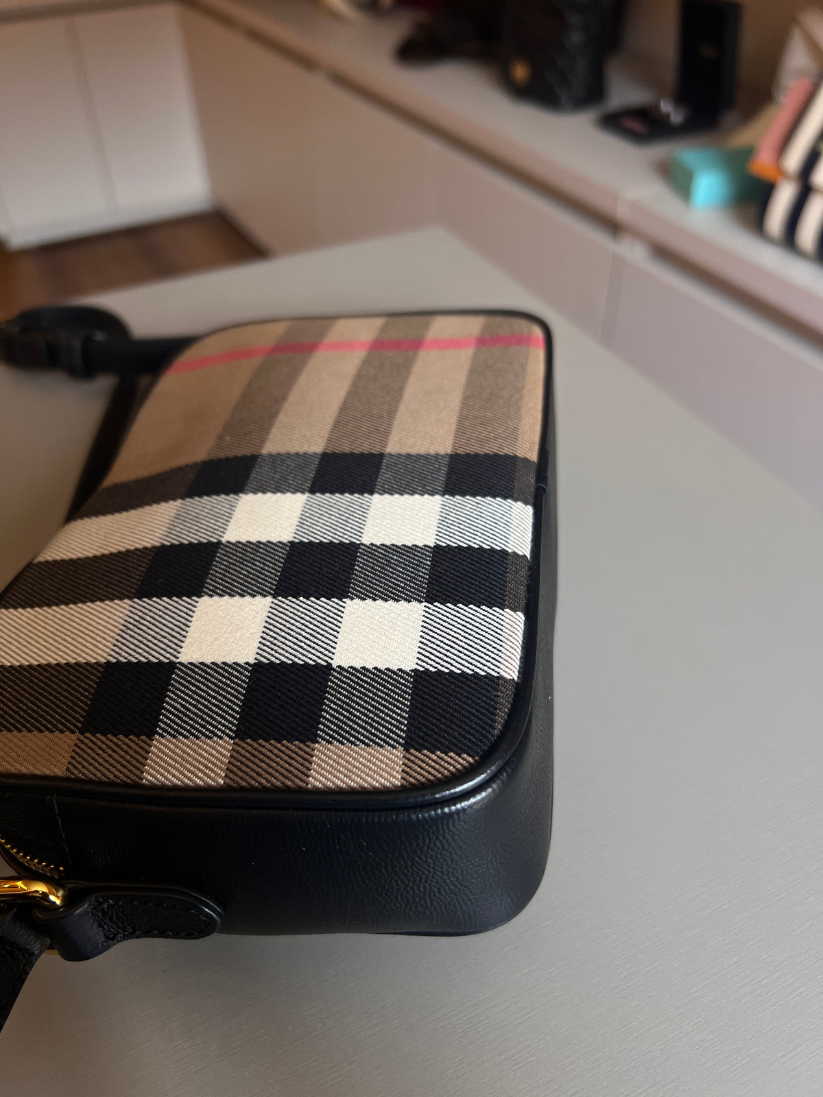 Burberry Heymarket Câmera Bag Mini Preta