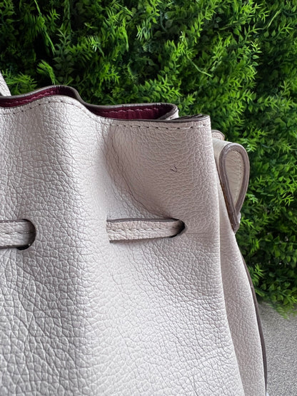 Bolsa Schutz Bucket Off White