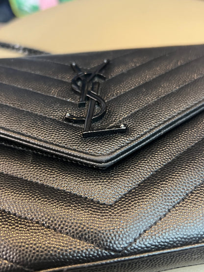 Saint Laurent Cassandre em Matelassê Preto