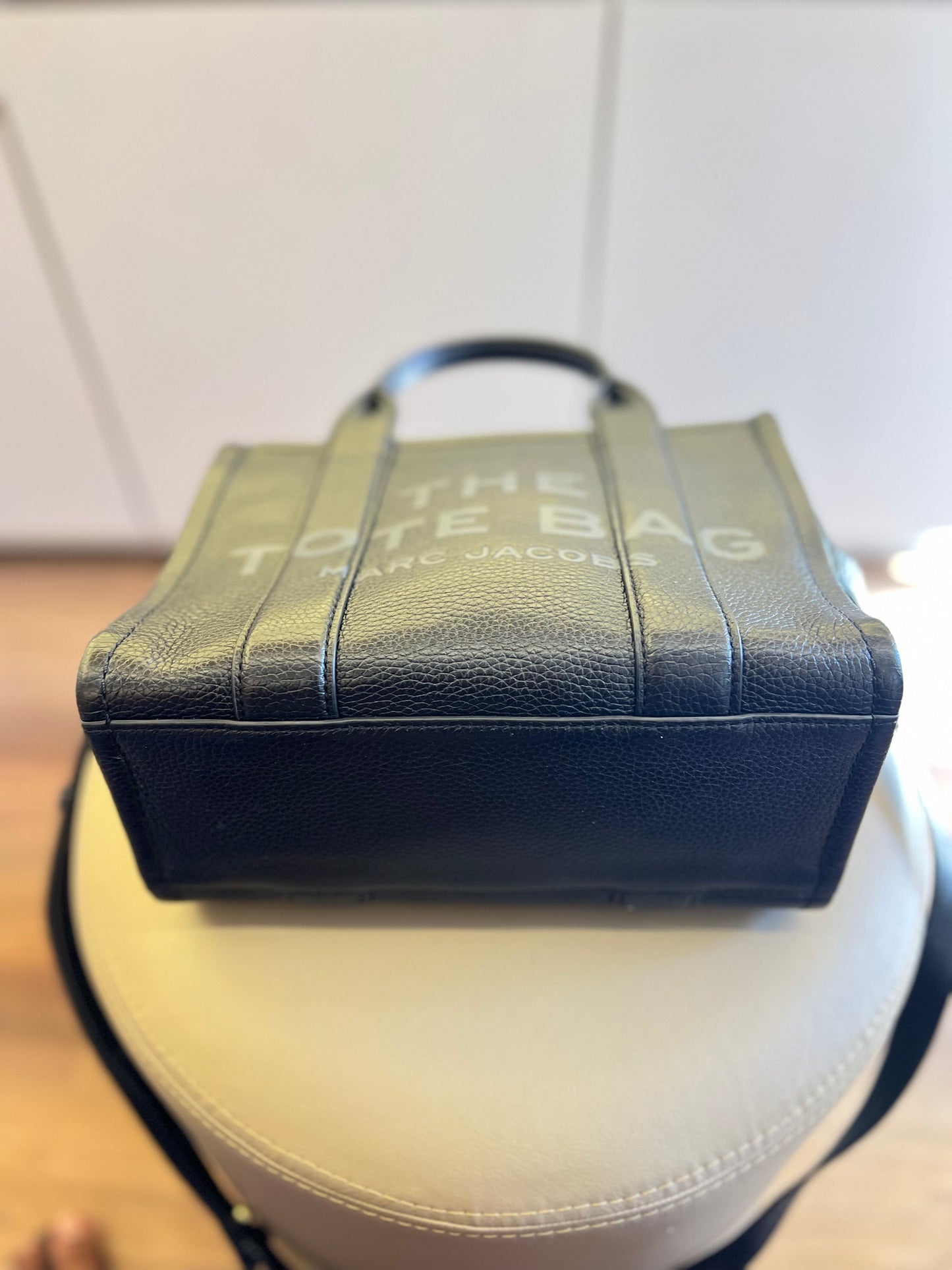 Marc Jacobs The Tote Bag Small