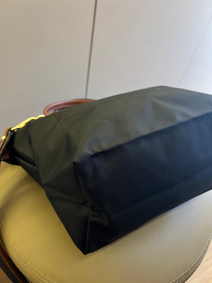 Longchamp Le Pliage Small Preta Com alça