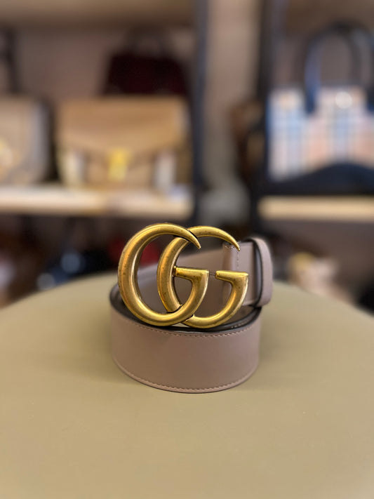 Cinto Gucci GG Marmont Nude