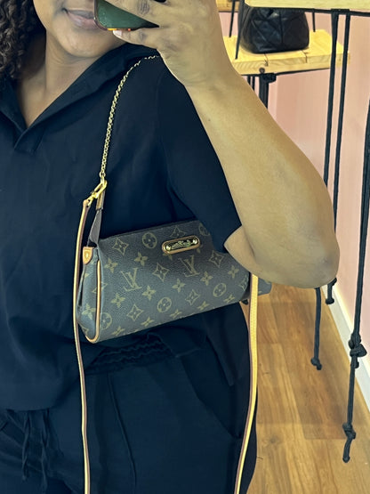 Louis Vuitton Eva Monograma