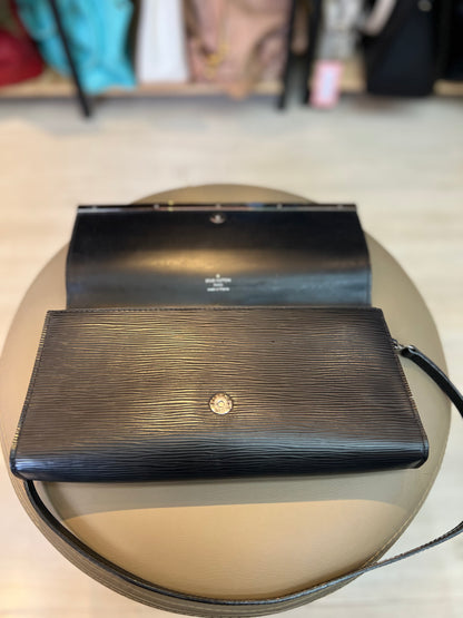 Louis Vuitton Pochette Couro EPI