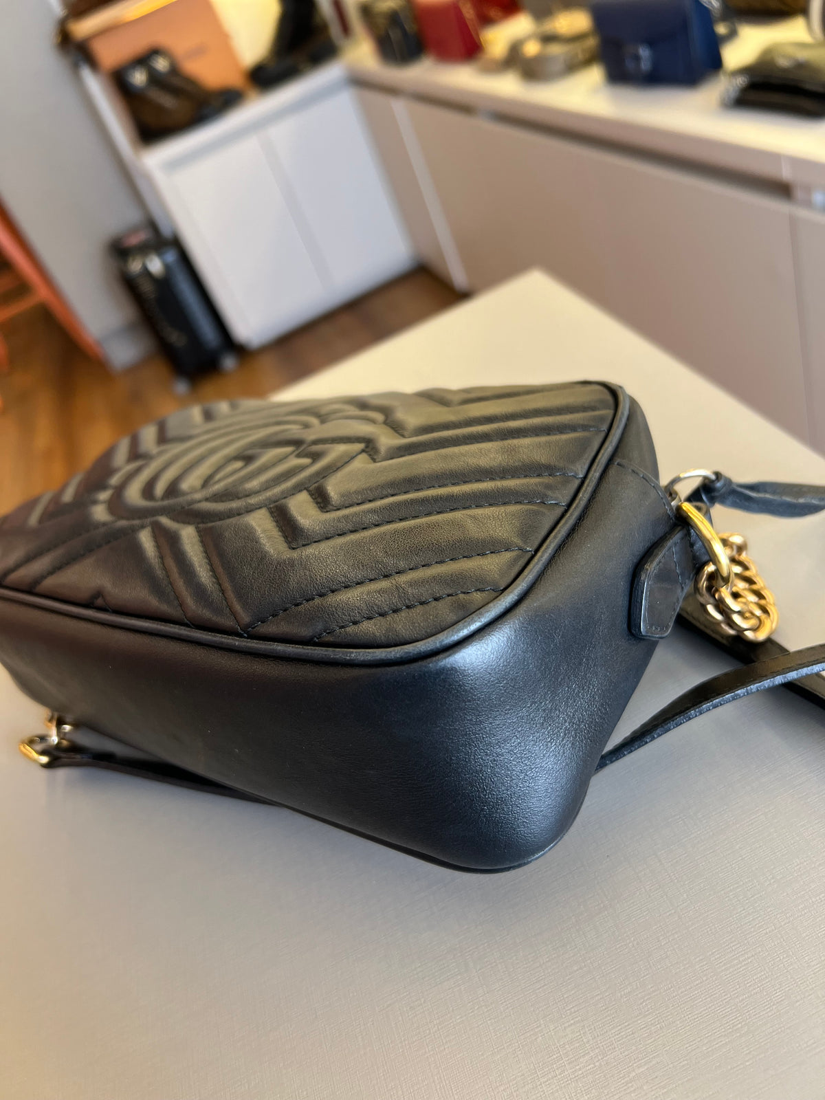 Gucci Marmont Camera bag Preta