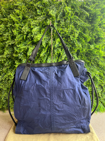 Burberry Buckleigh de Nylon Azul Marinho